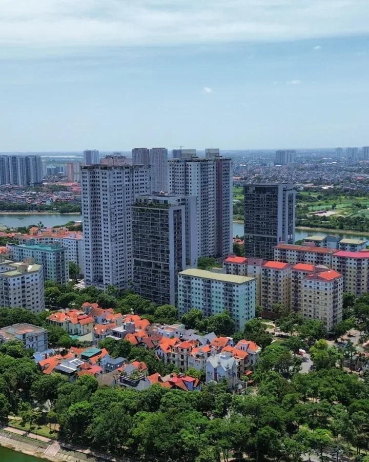Người trực tiếp dẫn khách
